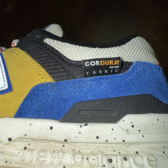 New Balance 997H Outdoor Pack Cordura Sneakers - Mens‎ Sz 7.5 D Blue/Yellow - Picture 8 of 8